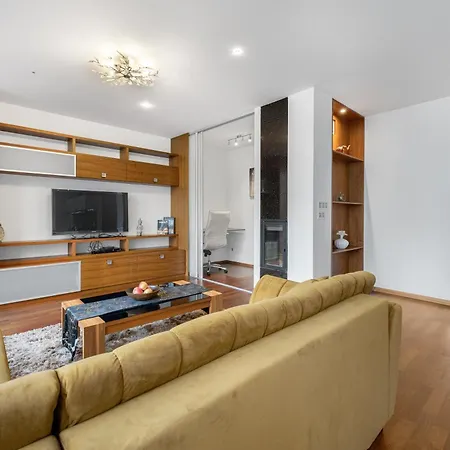 Revon Business Apartment 50 Dunajska Bratislava Exterior photo